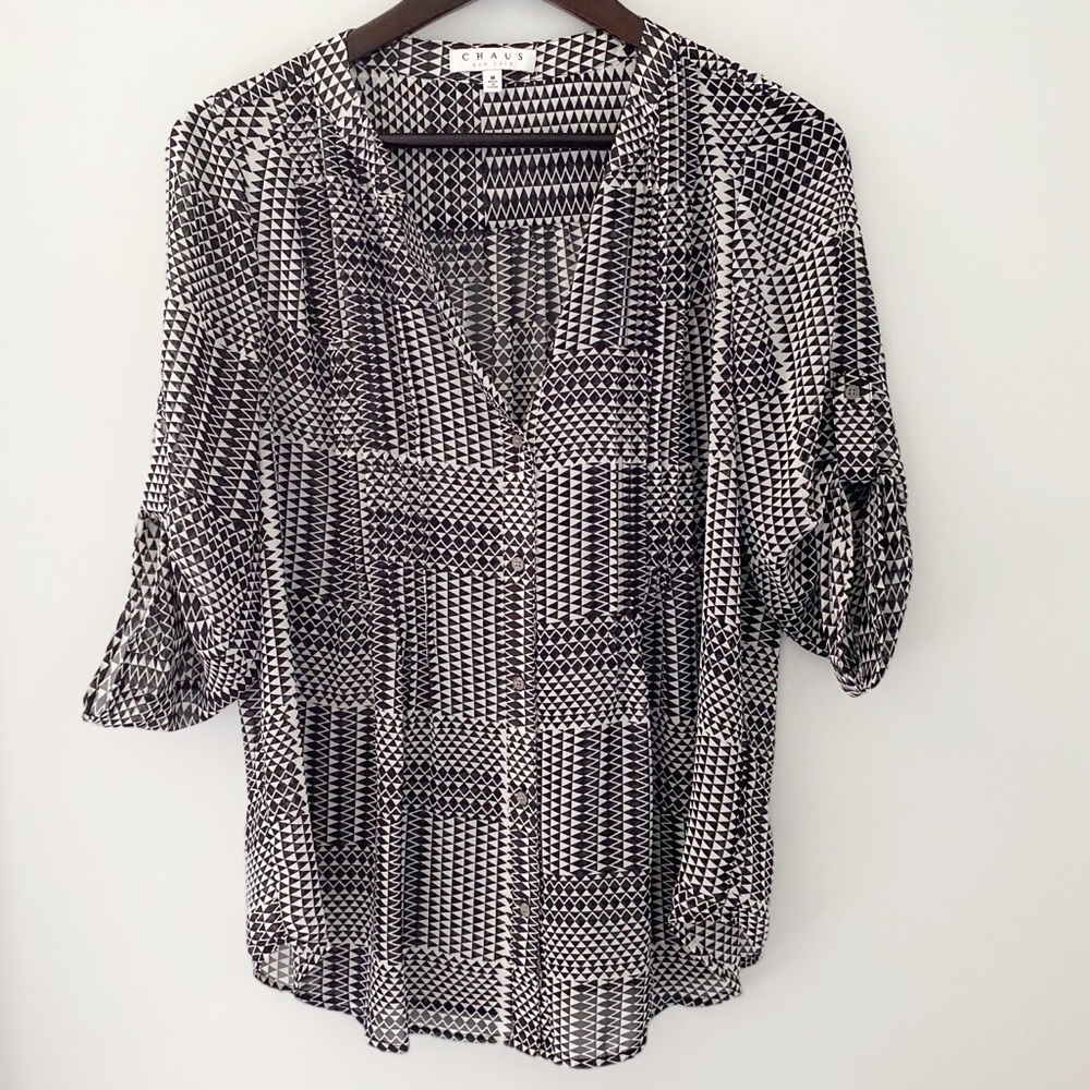 Chaus White and Black Geometric Print Blouse